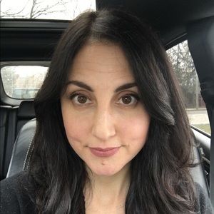 Meet your Posher, Alisa